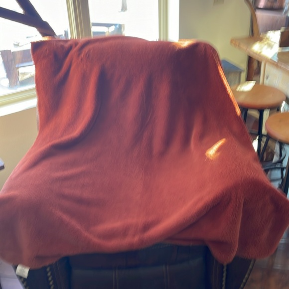 Coleman plush throw - Picture 2 of 3